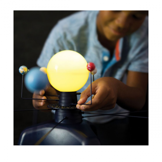 Sistem solar pentru copii, motorizat, in limba Romana